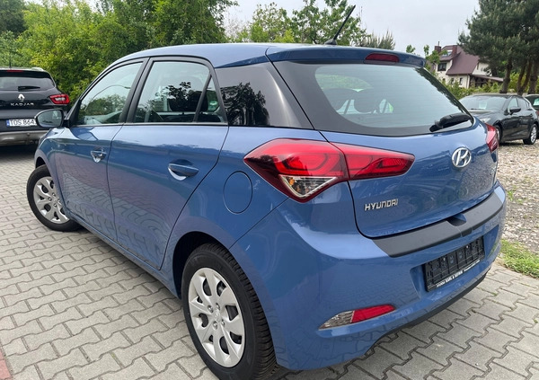 Hyundai i20 cena 39900 przebieg: 101000, rok produkcji 2018 z Namysłów małe 596